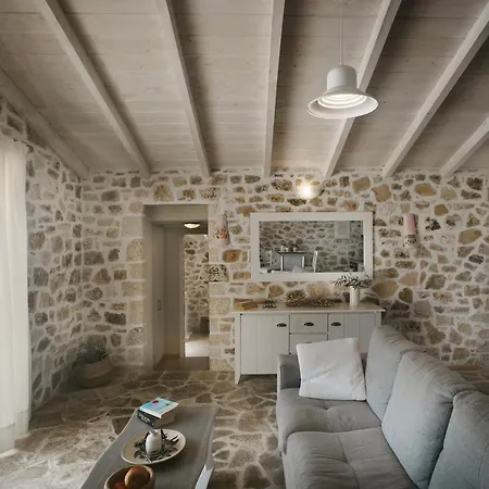 Villa Spitaki Makratika
