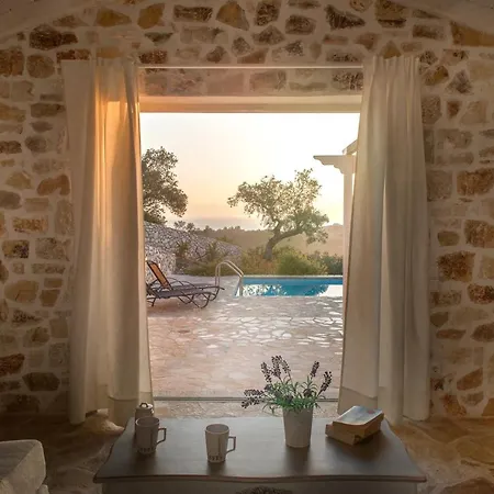 Villa Spitaki Makratika